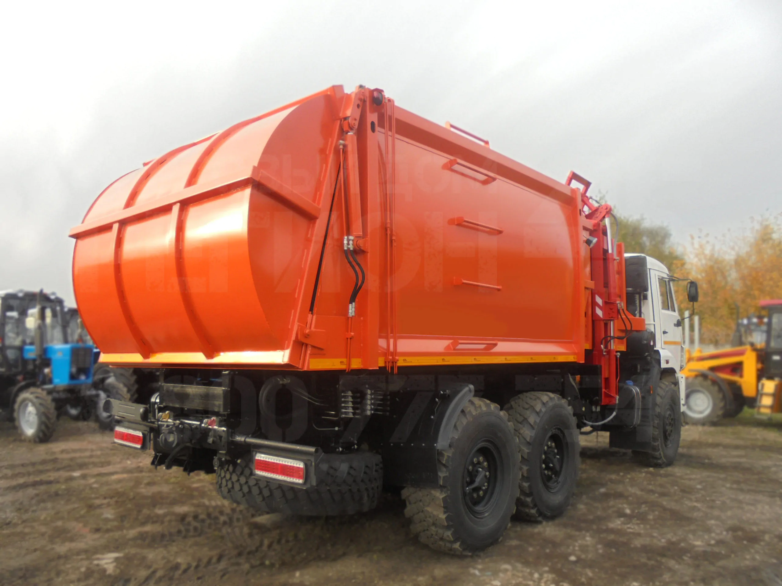 Купить Мусоровоз КамАЗ МК-4552-19 и другую дорожную, коммунальную, строительную спецтехнику в Торговом Доме «Регион 45».