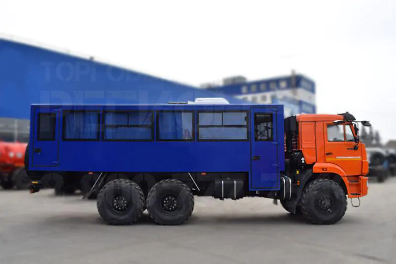 Купить Вахтовый автобус Камаз 43502-3036 и другую дорожную, коммунальную, строительную спецтехнику в Торговом Доме «Регион 45».
