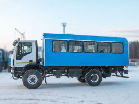 Вахтовый автобус IVECO-AMT 423900 - Изображение 1