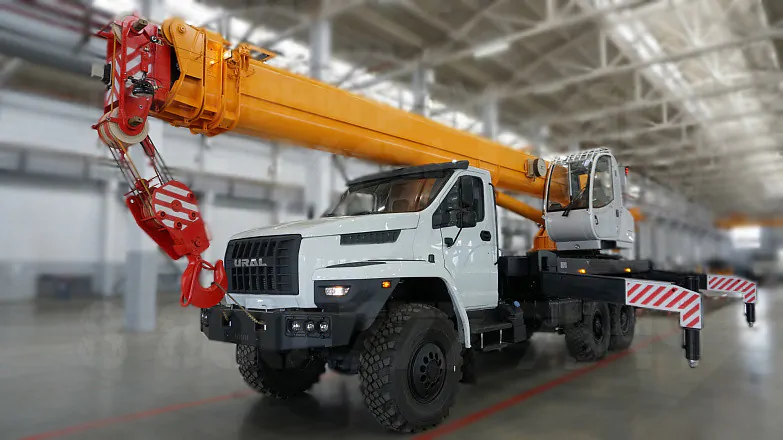 Купить Автокран УРАЛ NEXT КС-45717-2Р AIR и другую дорожную, коммунальную, строительную спецтехнику в Торговом Доме «Регион 45».