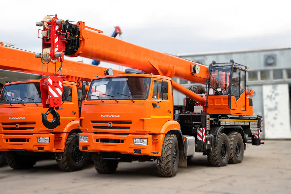 Купить Автокран КамАЗ-43118 КС-55729-5К-3 (6х6) и другую дорожную, коммунальную, строительную спецтехнику в Торговом Доме «Регион 45».