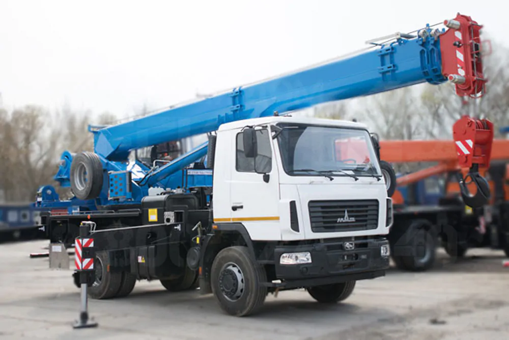 Купить Автокран МАЗ-5340С2 КС-45719-5К-1В и другую дорожную, коммунальную, строительную спецтехнику в Торговом Доме «Регион 45».