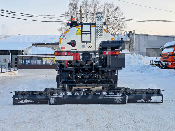 Купить Автогудронатор ГАЗ NEXT C41R и другую дорожную, коммунальную, строительную спецтехнику в Торговом Доме «Регион 45».
