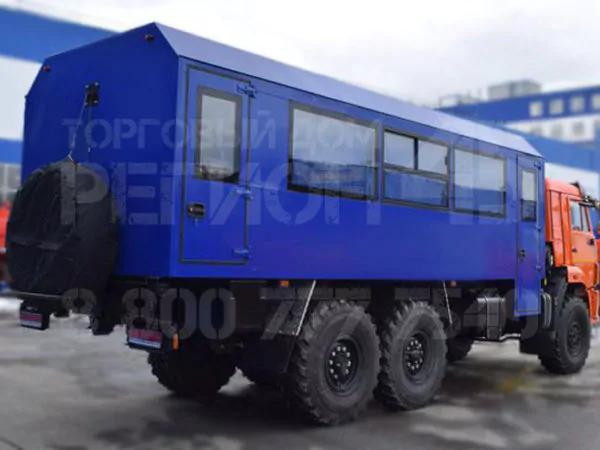 Купить Вахтовый автобус Камаз 43502-3036 и другую дорожную, коммунальную, строительную спецтехнику в Торговом Доме «Регион 45».